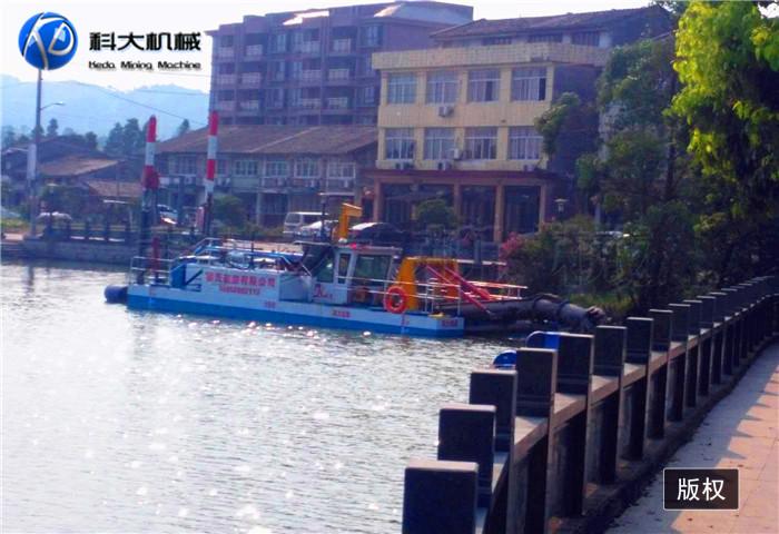 6浙江绞吸式挖泥船 (5).jpg