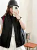 Chaleco de cuero sin mangas de alta gama a cuadros en bloques de color, cuello alto retro negro para mujer, chaqueta corta casual holgada de primavera 2026