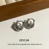 Bolso de Mano de Estilo Socialité con Línea en Espiral Multicapa con Aretes de Circonita, Aretes de Lujo, Aretes Frescos Elegantes y Etéreos