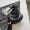 Bolso pequeño de axila de estilo occidental francés nicho para mujer 2023 nuevo bolso de hombro moderno de gran capacidad bandolera tipo dumpling