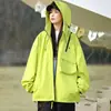 2024 Nueva chaqueta para exteriores con capucha y cuello alto estilo Hong Kong, alta calidad, moda para exteriores, ocio, deportes, pareja