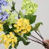 Flor de bola de nieve morada, hortensia artificial de 3 cabezas, tela de seda de tallo largo, adecuada para decoración suave en escaparates de tiendas de ropa