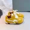Zapatillas de Entrenamiento Alemanas Estilo Retro para Niñas Primavera/Verano 2026 Nueva Moda Infantil Versátiles Casuales Deportivas Suela Suave Zapatos Forrest Gump