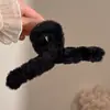 Presilhas de cabelo de pelúcia para outono e inverno para mulheres, acessórios de cabelo de luxo leve e de alta qualidade, presilhas elegantes para penteados presos, presilhas tipo tubarão estilo coreano para a parte de trás da cabeça