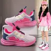 Zapatillas ligeras de suela blanda para correr para niños y niñas, zapatos casuales diarios para estudiantes de primaria, malla transpirable con amortiguación, zapatos sin cordones para niños