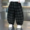 Pantalones para Niños Otoño 2026 Nuevos Elegantes Pantalones de Cuadros Holgados Hoz para Niños Pantalones Casuales de Primavera y Otoño