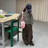 Suéter Aimo Beibei Otoño Diseño para Niñas Sentido del Diseño Patchwork Irregular Corte Ajustado Tejido Elástico Sudadera con Rayas