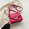 Bolso pequeño de color liso para mujer, sencillo y de moda para ir al trabajo, primavera y verano 2023, nuevo y popular bolso de mensajero de hombro este año