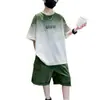 Roupas Infantis Camiseta de Manga Curta para Meninos Roupa de Verão 2026 Novo Estilo Crianças Tamanhos Médio e Grande Tops Infantis Estilo Verão Meninos Versátil Verão Tendência Camisetas