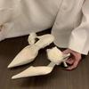 Sapatos femininos de salto alto, novos chinelos chineses de flor Baotou, sapatos femininos 2025, roupa nova de primavera e verão, tamanhos grandes, atacado