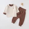 Ropa de Casa para Niños Otoño e Invierno Nuevo Bebé Algodón Puro Patrón de Dibujos Animados Conjunto de Dos Piezas Categoría Infantil Ropa Amigable con la Piel