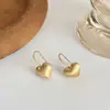 Pendientes con Diseño Único, Pendientes de Botón de Gama Alta, Aguja de Plata Pura, Ganchos para Orejas de Corazón Cepillado Francés, Pendientes de Estilo Minimalista