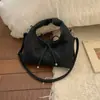 Bolso de Diseño Nicho Otoño 2026 Nuevo Llegada Color Sólido Bolso de Hombro Cruzado Bolso para el Trabajo y el Trayecto Bolso de Axila Texturizado Elegante