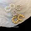 Pinza para Oreja Exquisita Estilo Francés en Forma de C con Perlas Sin Agujeros en las Orejas Clip para Cartílago de la Oreja Sencillo Combinable Lujo Ligero Pendientes de Gama Alta para Mujer