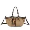 Bolsa tote elegante, minimalista e sofisticada de ombro único feita de camurça, perfeita para o uso diário e para ir ao trabalho, uma bolsa feminina de alta qualidade