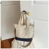 Bolsa de Lienzo Japonesa Personalizada de Alto Estilo 2026, Moderna y Sencilla, Gran Capacidad, Adecuada para el Trabajo y los Viajes Diarios, Bolso de Mano con Contraste de Color