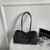 Bolsa de Axila Retro Tendência Outono e Inverno para Mulheres 2026 Novo Estilo Versátil de Alta Qualidade Grande Capacidade Bolsa de Ombro para o Dia a Dia