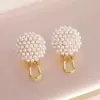 1 Par de Pendientes Clásicos Versátiles de Moda Estilo Europeo y Americano, Nuevos, Sencillos y Elegantes, con Forma de Corazón Completamente Incrustados de Diamantes para Mujer, con un Toque de Alta Gama y Temperamento Elegante