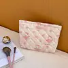 Bolsa de Maquiagem Estilo Francês Suave Desenho Animado Bolsa de Higiene Pessoal Espessa Grande Capacidade com Zíper Nova Bolsa de Mão com Coração de Menina
