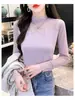 Blusa Interna Estilosa Ning Xinyi Outono e Inverno com Gola Meia-Alta, Renda e Tela nas Mangas Longas, Corte Slim para Mulheres