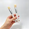 Pincel de base com cerdas de nylon em formato de língua, pincel para máscara e pincel de maquiagem multiuso para o rosto - fácil de aplicar, não absorve muito produto e fácil de limpar