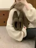 Zapatos Retro Grises Peludos Slip-On con Aumento Interior para Mujer para Usar Afuera Mocasines de Invierno Zapatos de Algodón Cálido con Más Terciopelo