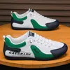 Sapatos Masculinos de Solado Plano, Novos Sapatos Casuais Respiráveis Masculinos para Primavera e Verão, Mocassins para Dirigir, Sapatos Slip-On Antiderrapantes de Solado Macio