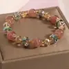 Pulsera Nueva de Cristal de Fresa de Verano, Pulsera Moderna y Versátil, Modelo para Transmisión en Vivo para Mujeres, Suministro Directo de Fábrica, Pulsera de Cuentas Explosiva