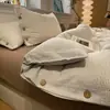 Juego minimalista de cuatro piezas estilo ins Clase A, funda de edredón de algodón, sábana, funda de edredón, sábana bajera, modelo nuevo para dormitorios estudiantiles, juego de tres piezas para todas las estaciones