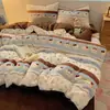 Conjunto de Roupa de Cama de Quatro Peças em Lã de Leite Espessa Estampa Fair Isle Lençóis e Capas de Edredom Alta Gramatura Quente Conjunto para Dormitório Estudantil