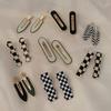 Acessórios de 2 Yuan, Acessórios de Cabeça, Acessórios de Cabelo da Loja de Dois Yuan, Flores Pequenas para Cabelo, Presilhas de Cabelo, Pinos de Cabelo, Suprimentos para Barracas, Gravatas Borboleta Atacado