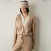 Cárdigan de cachemira de dos piezas falsas estilo Otoño e Invierno 2026 para mujer, Chaqueta de punto de cachemira con bloques de color, cuello en V, retro francés
