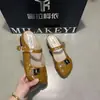 Nuevas Sandalias de Punta Cerrada Mocasines Medios Estilo Francés Nuevo 2026 Versátiles Slip-on Estilo Coreano Primavera Verano Aumento de Altura Interior