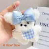 Muñecos para lanzar en bodas, llaveros de peluche, colgantes de muñecos para mochilas de mujer, pequeños regalos promocionales al por mayor