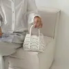 Bolsa de Mão Personalizada Esculpida com Recortes Estilo Coreano para Mulheres, Bolsa Cesta Transversal de Alta Qualidade, Fashionable, de Nicho, para o Dia a Dia