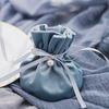 Livro Vermelho Pequeno recomenda saco de doces saco de gaze caixa de doces de casamento bolsa portátil bolsa de veludo criativa europeia nó