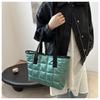 Outono Grande Capacidade Bordado Linha Xadrez 2024 Nova Moda Casual Stylike Terno Acolchoado de Algodão Bolsa Tote de Axila Portátil Bolsa Feminina