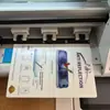 Molde para Teléfono Móvil Material de Corte Película Antirreflectante Epuar Película Antirreflejo Solar Auto-Reparable Película Translúcida al 95% Máquina de Molde de Cuchillo Aplicable