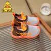 Zapatos de Malla para Niños 2026 Nuevos de Primavera Transpirables Fly-Knit Malla Zapatos para Niños Slip-On Zapatos Deportivos de Primavera y Otoño para Niños y Niñas