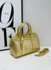 Bolsa de viagem feminina nova bolsa de viagem estilo europeu e americano grande capacidade feita à mão bolsa de viagem de negócios feminina bolsa de ombro