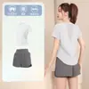 Tops Fitness de Manga Curta Cor Nude de Verão Secagem Rápida Roupas de Yoga para Mulheres Traje de Tela Respirável Tênis Esportivo para Corrida