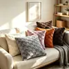 Luxuosa fronha de almofada de pelúcia na cor creme, com textura de waffle dupla face, confortável para sofás de sala de estar, encostos de cadeira de escritório e como travesseiro decorativo