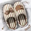 Lindas zapatillas de algodón para mujer para otoño e invierno, uso en interiores en casa, cálidas y afelpadas, diseño de dibujos animados, antideslizantes, silenciosas, pantuflas para el suelo del hogar