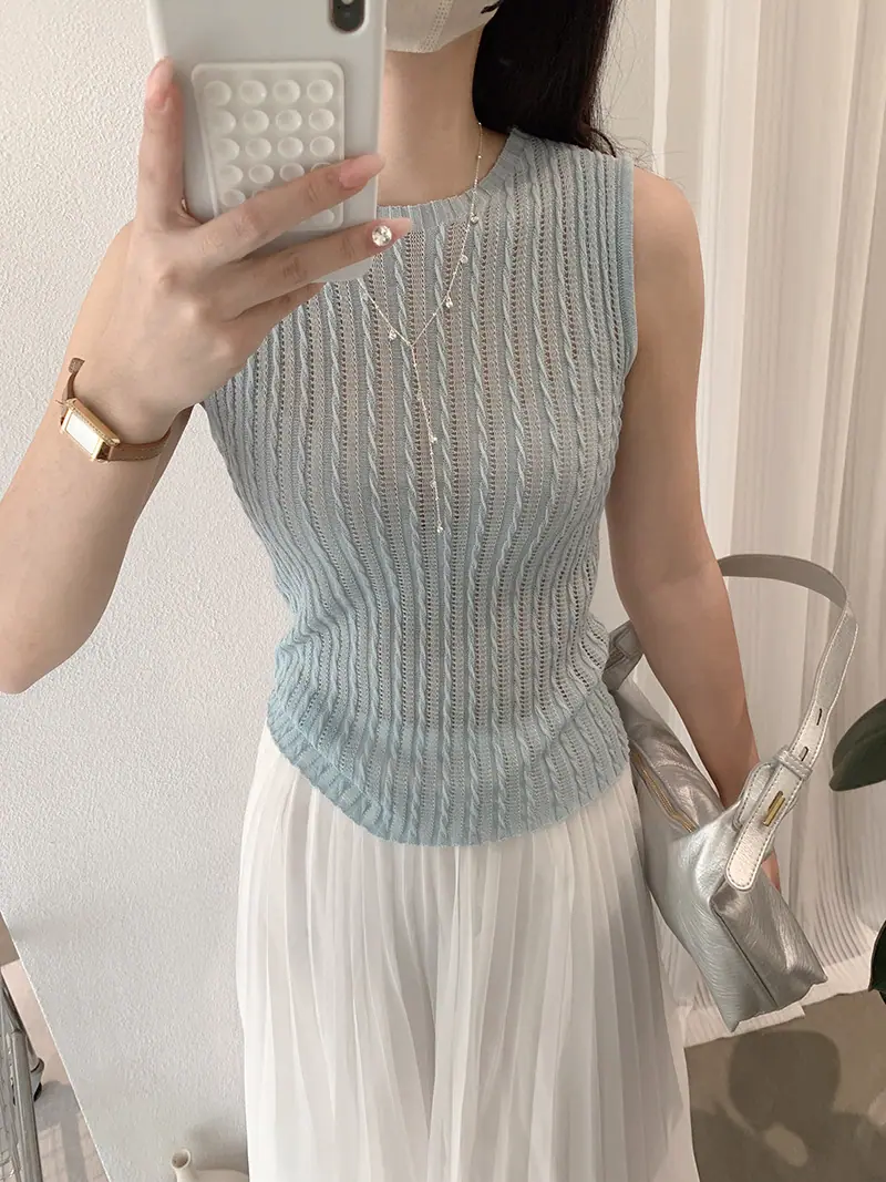7728 (3).JPG