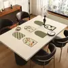 Mantel de Mesa de Comedor Estilo Medieval, Lujo Ligero y Sensación de Alta Gama, Mantel para Mesa de Café, No Lavable, Impermeable, Resistente al Aceite, Resistente al Calor, Protector de Mesa