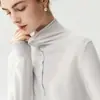 Bai Cai Rong 2026 Otoño/Invierno Moda y Sencillo Capa Base de Punto Suéter Cardigan Delgado de Cuello Alto