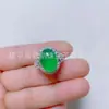 Nuevo Anillo Verde de Calcedonia Estilo Chino de Moda, Comparable a Jadeíta Tipo Hielo de Alta Calidad, Lujoso Anillo de Jade Incrustado para Mujeres