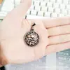 Collar Colgante Popular Europeo y Americano de Cabeza de Caballo de la Suerte, Personalizado Hueco Doble Capa Espejo Año del Caballo Zodiacal Joyería al por Mayor