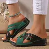 Sandalias casuales de cuña plana de talla grande para comercio exterior, nuevo modelo 2025 con tiras finas cruzadas, sandalias de punta abierta de color liso tipo boca de pez para comercio transfronterizo