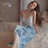 Guiruo Sexy Terciopelo Profundo en V Almohadilla en el Pecho Tirantes Bata de Noche con Capucha Bata Exterior Larga Ropa de Casa para Mujer traje 4827